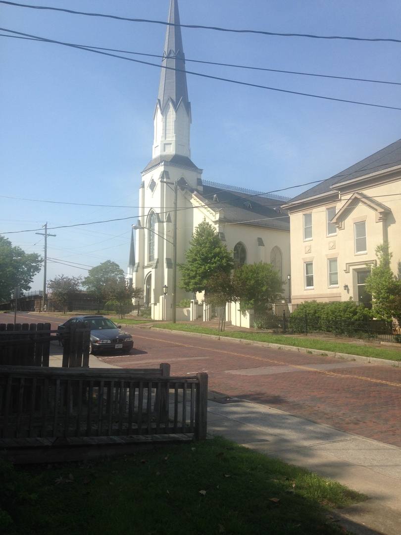 Apartment for rent at 713-715 Clay St, Lynchburg, VA 24504