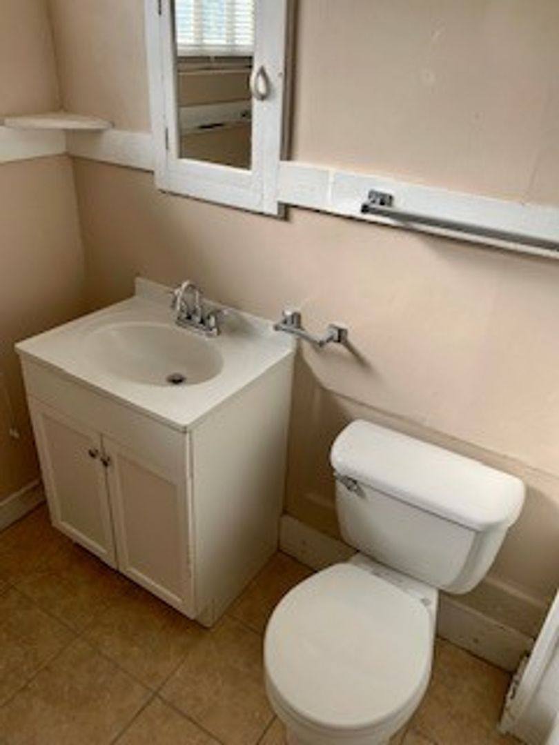 Apartment for rent at 310 & 312 Washington St, Lynchburg, VA 24504