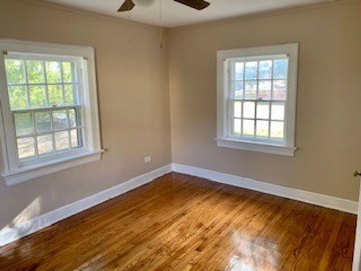 Apartment for rent at 310 & 312 Washington St, Lynchburg, VA 24504
