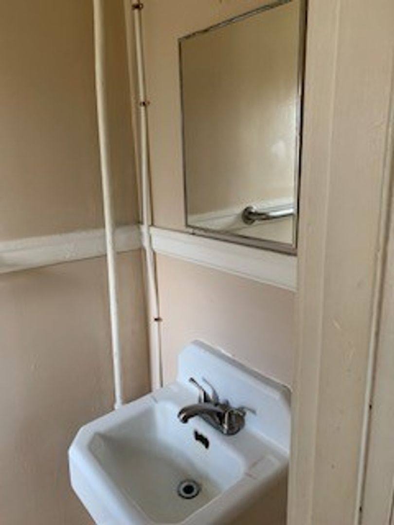 Apartment for rent at 310 & 312 Washington St, Lynchburg, VA 24504