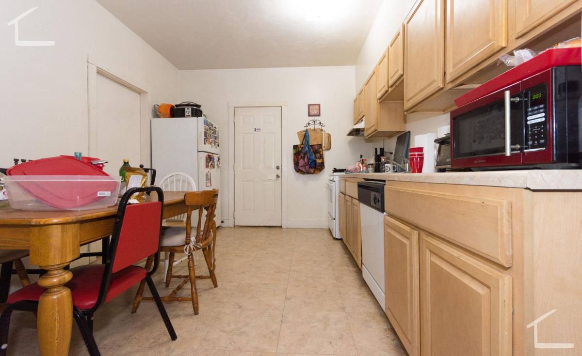 Apartment for rent at 11 Ashford St #2, Allston, MA 02134