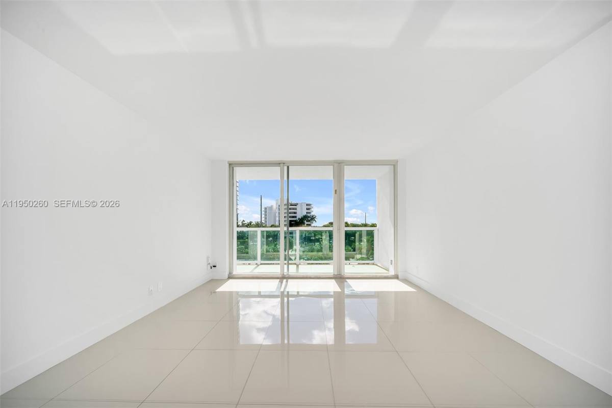 Apartment for rent at 100 Bayview Dr #408, North Miami Beach, FL 33160