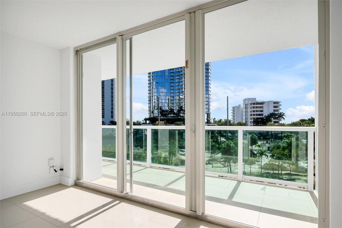 Apartment for rent at 100 Bayview Dr #408, North Miami Beach, FL 33160