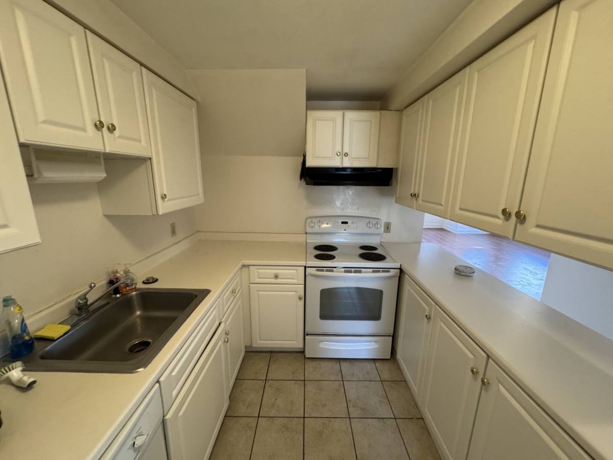 Townhouse for rent at 8 Glencoe St #1, Brighton, MA 02135