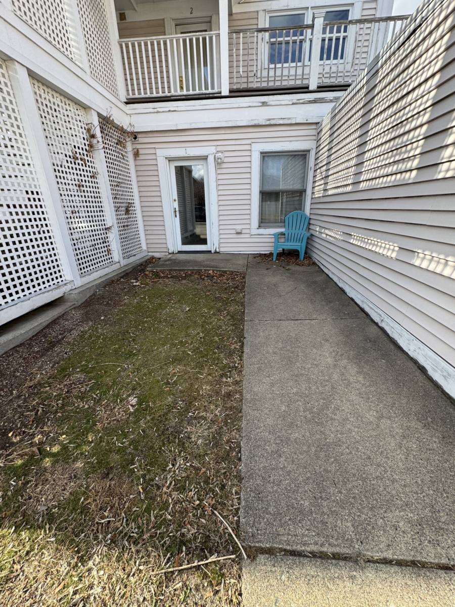 Townhouse for rent at 8 Glencoe St #1, Brighton, MA 02135