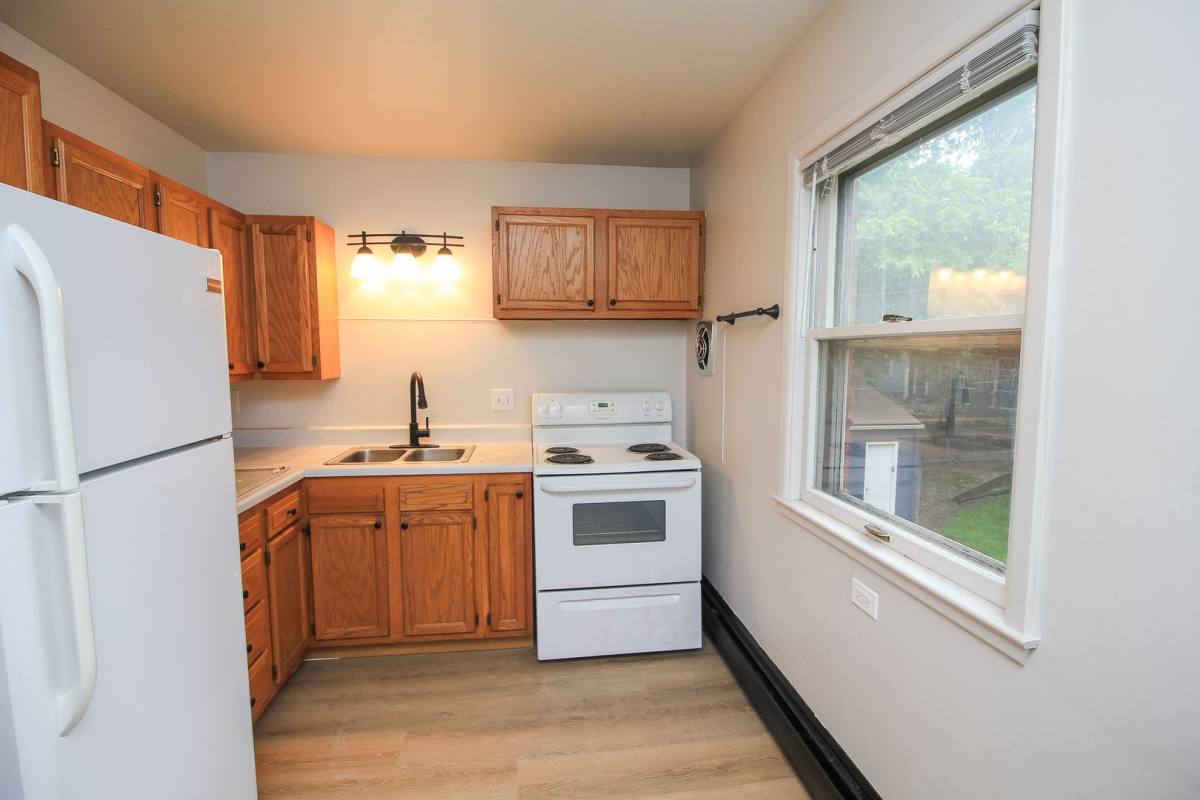 Apartment for rent at 615 W 15th St, Sioux Falls, SD 57104