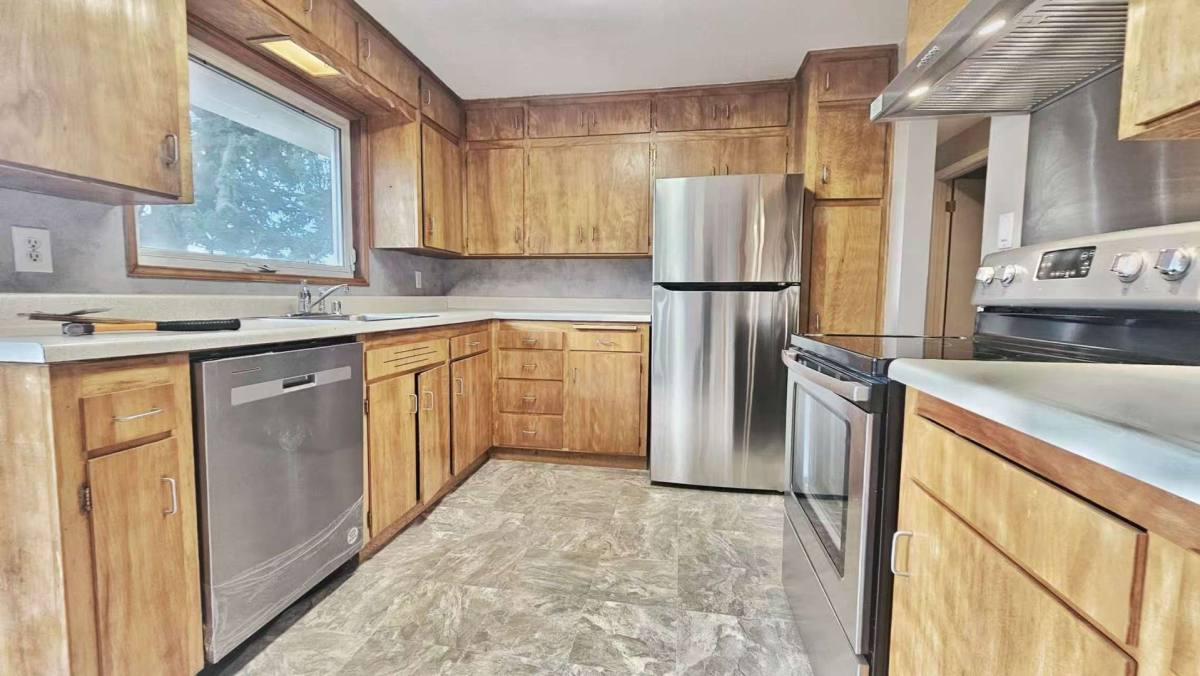 Apartment for rent at 7127 S 130th St, Seattle, WA 98178