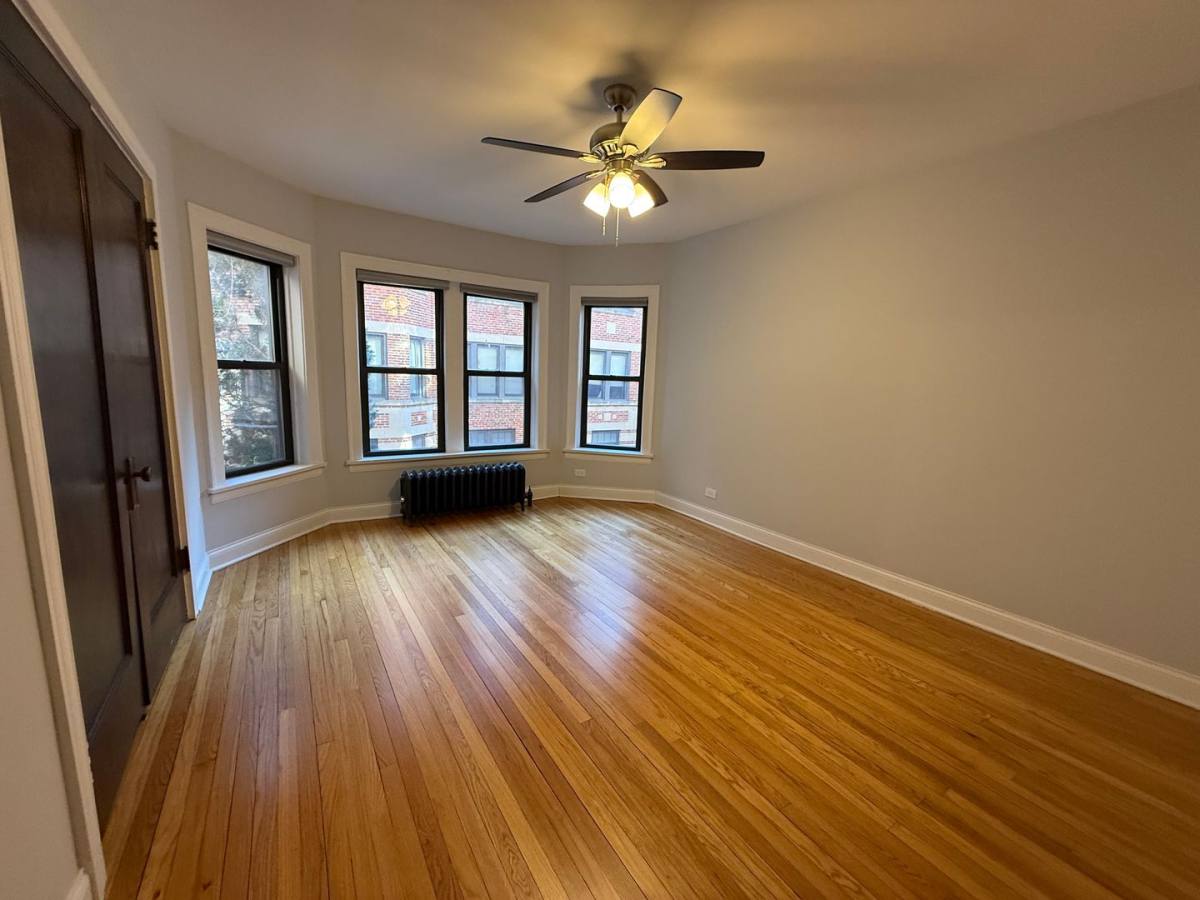 Apartment for rent at 2129 Ridge Ave, Evanston, IL 60201