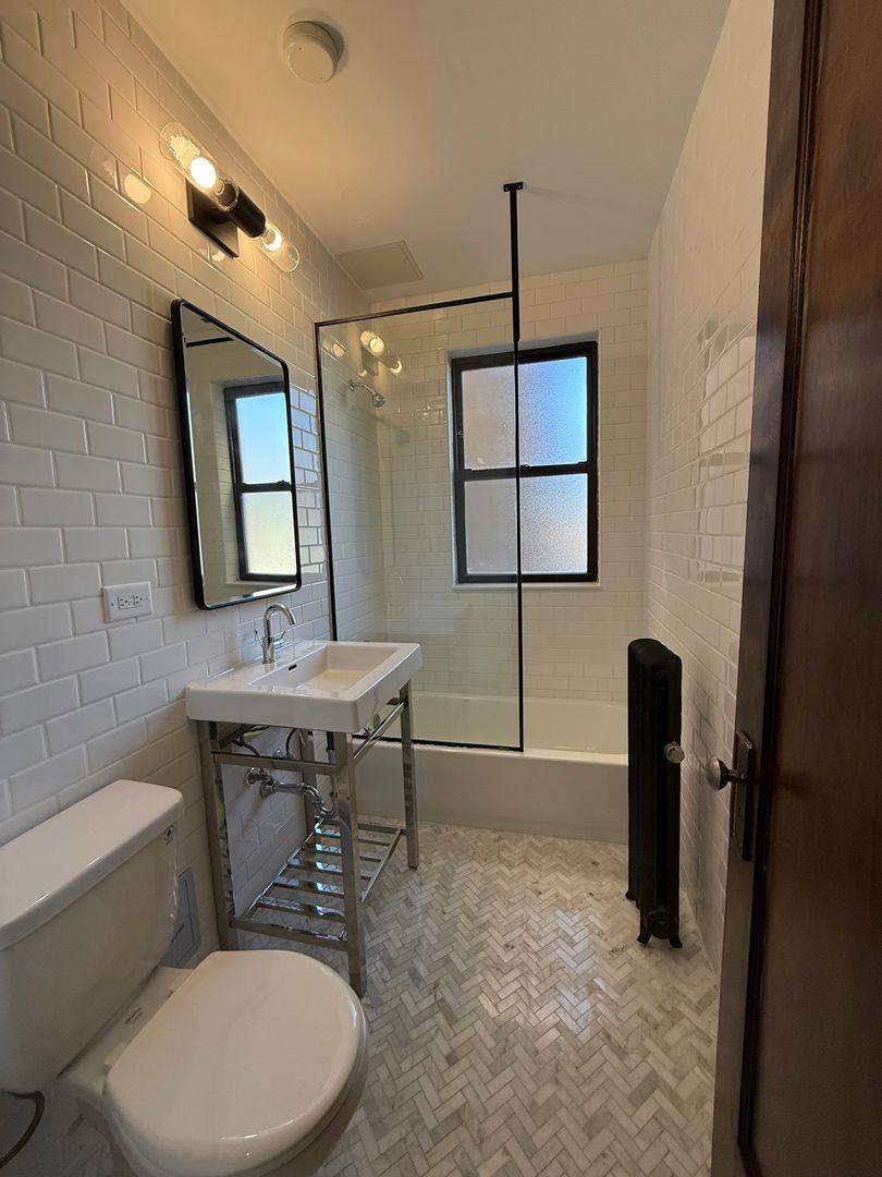 Apartment for rent at 2129 Ridge Ave, Evanston, IL 60201