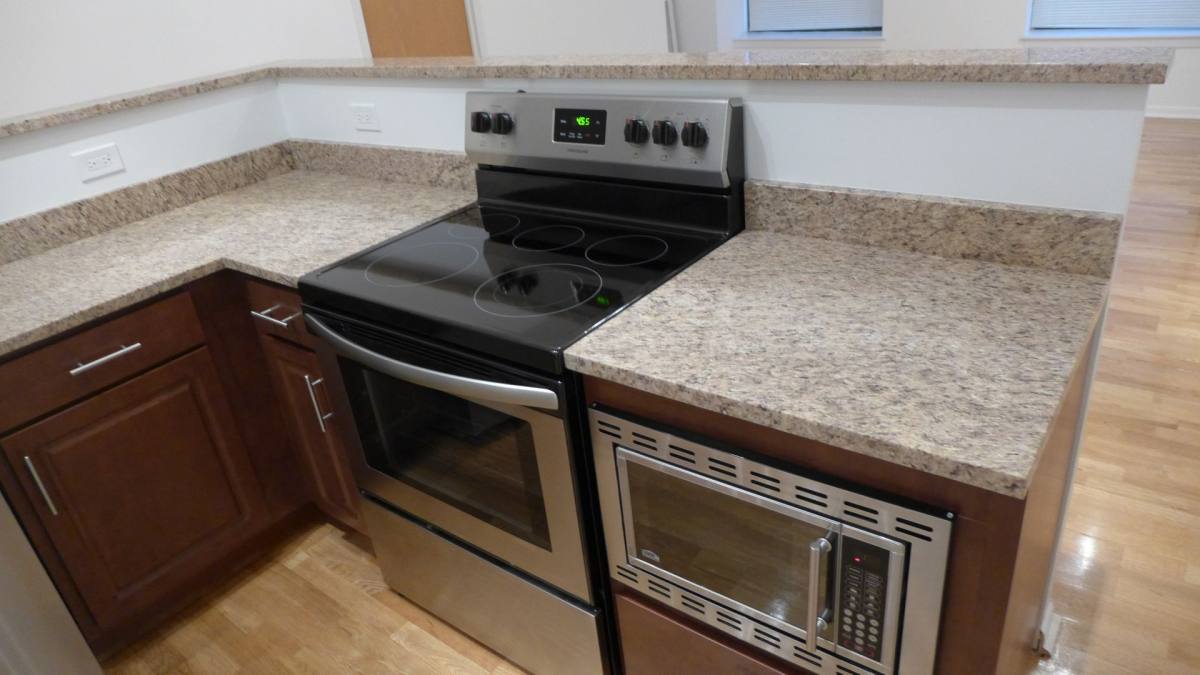 Apartment for rent at 537 S Dearborn, Chicago, IL 60605