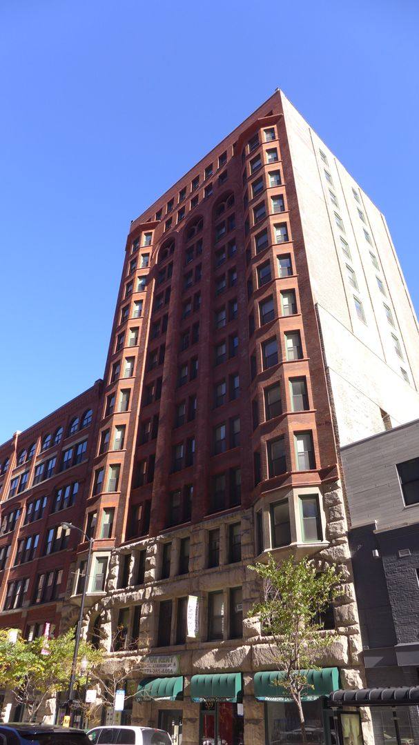 Apartment for rent at 537 S Dearborn, Chicago, IL 60605