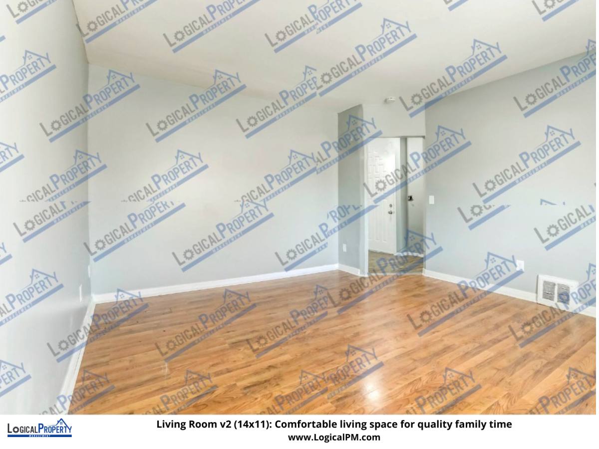 Apartment for rent at 7228 Chalmers Ave Uppr #CHALMERS U, Warren, MI 48091