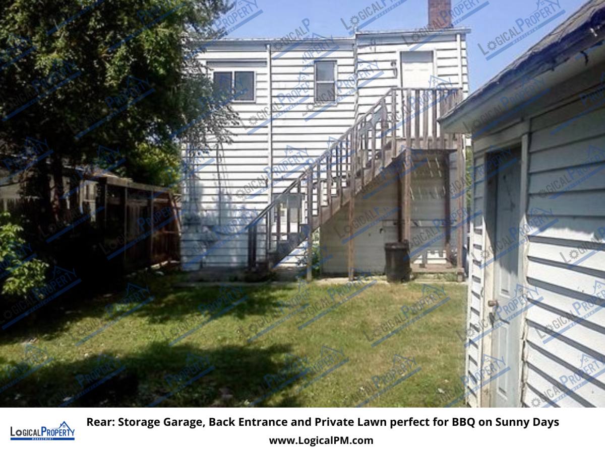Apartment for rent at 7228 Chalmers Ave Uppr #CHALMERS U, Warren, MI 48091