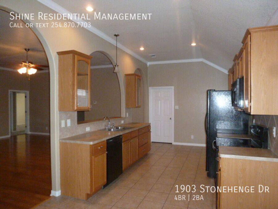House for rent at 1903 Stonehenge Dr, Harker Heights, TX 76548