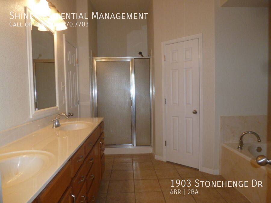 House for rent at 1903 Stonehenge Dr, Harker Heights, TX 76548