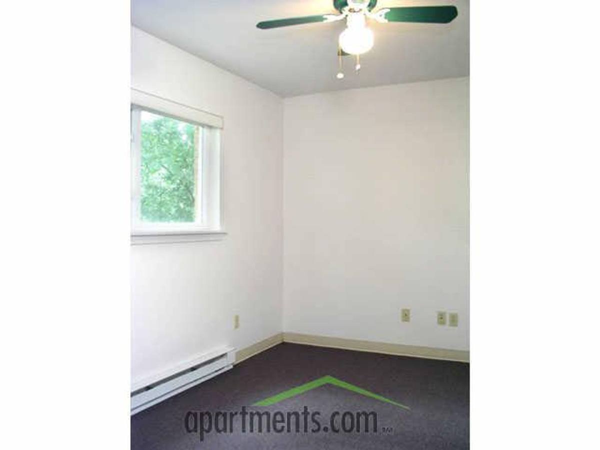 Apartment for rent at 1700 E Main St, Kent, OH 44240
