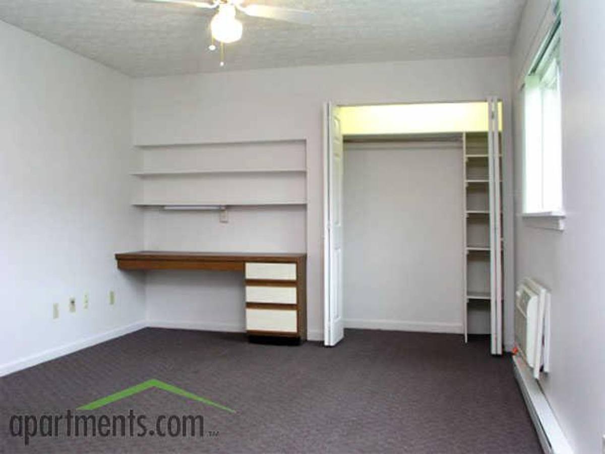 Apartment for rent at 1700 E Main St, Kent, OH 44240