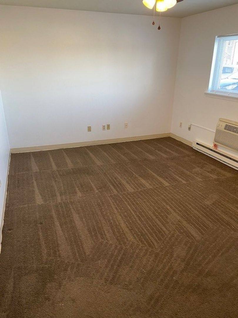 Apartment for rent at 1700 E Main St, Kent, OH 44240