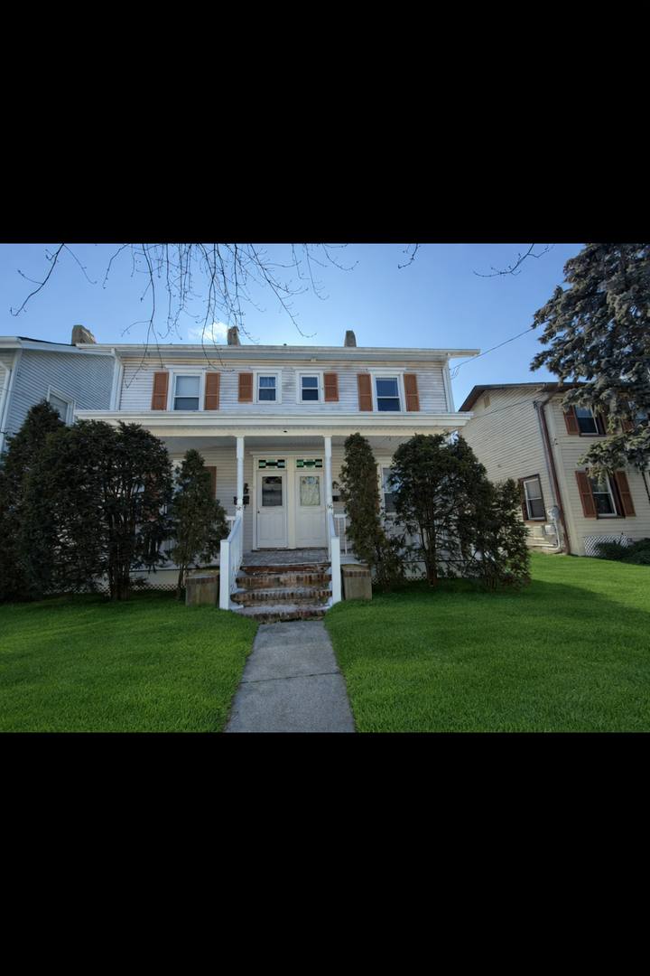 Apartment for rent at 96-98 Wallace St, Red Bank, NJ 07701