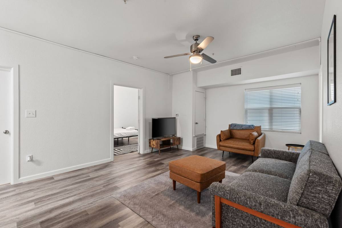 Apartment for rent at 911 W 22nd St, Austin, TX 78705