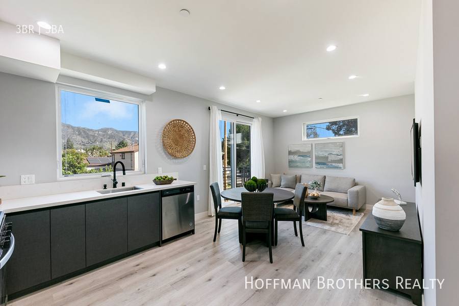 Apartment for rent at 13621 N Fellows Ave #13617, Sylmar, CA 91342
