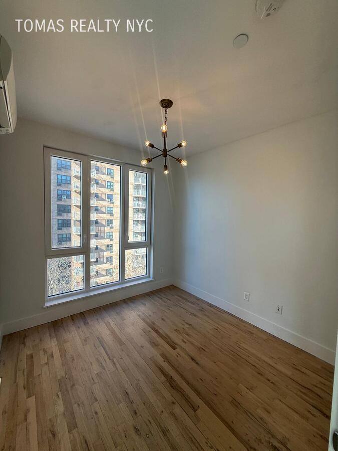 Apartment for rent at 3013 Barker Ave, Yonkers, NY 10701