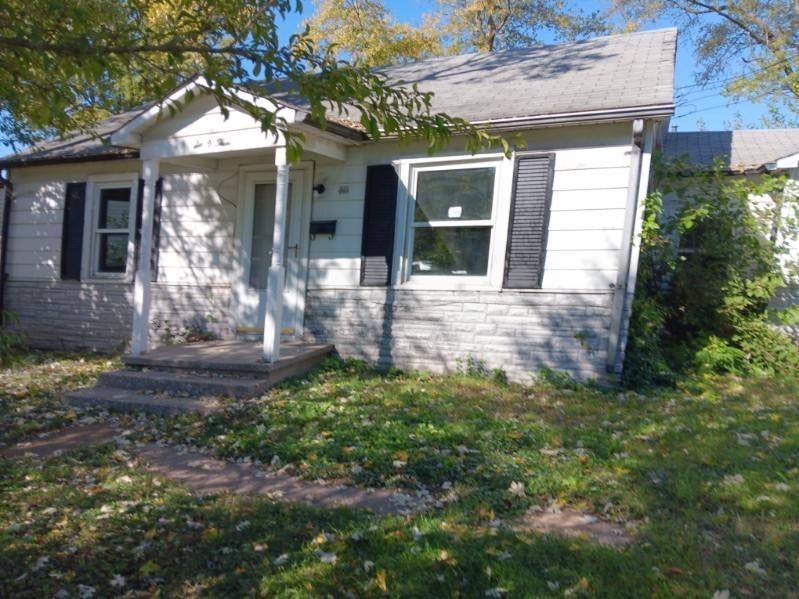 House for rent at 603 Cooper Dr, East Saint Louis, IL 62206