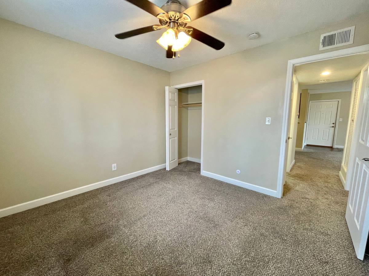 Apartment for rent at 6216 Slater, Mission, KS 66202