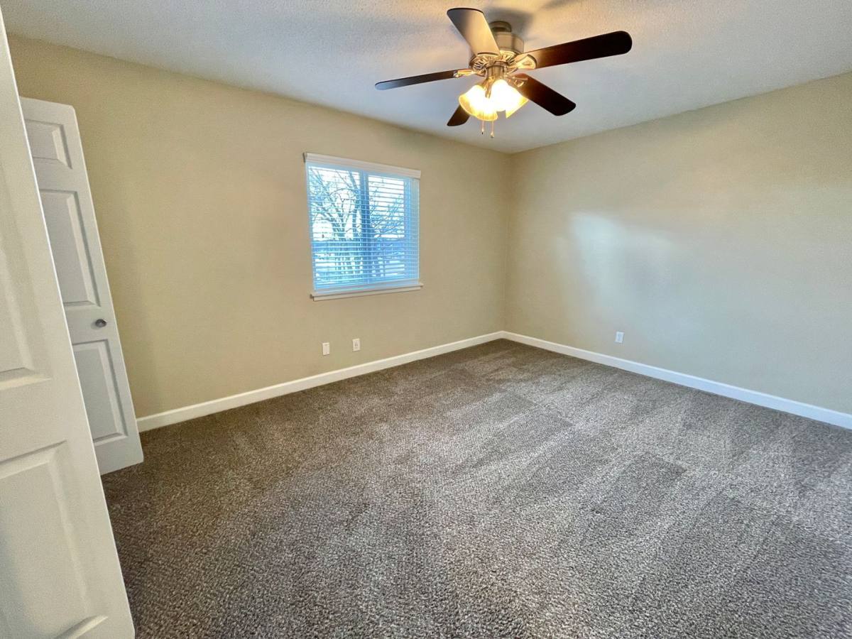 Apartment for rent at 6216 Slater, Mission, KS 66202