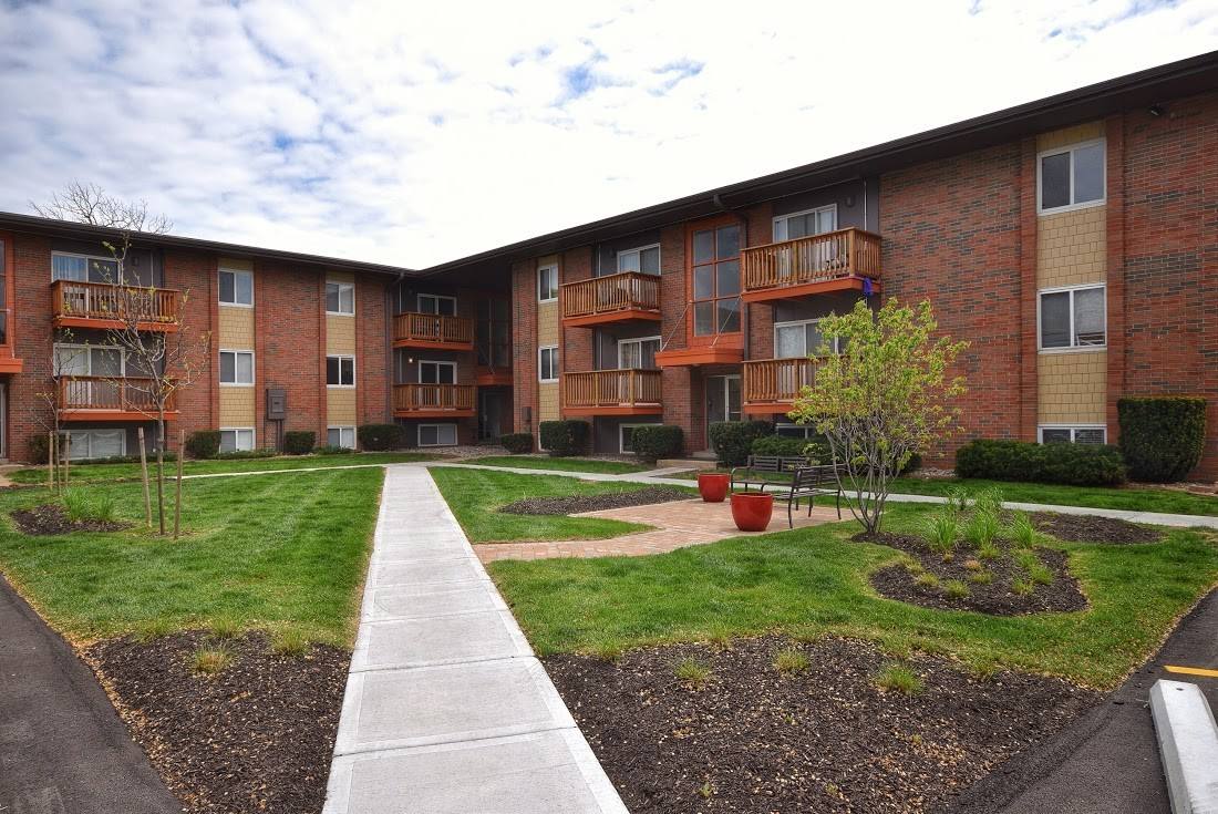Apartment for rent at 6216 Slater, Mission, KS 66202