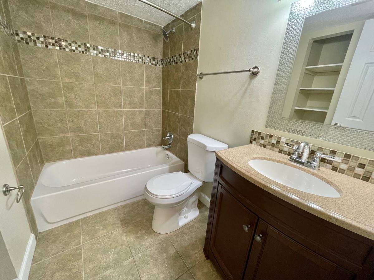 Apartment for rent at 6216 Slater, Mission, KS 66202