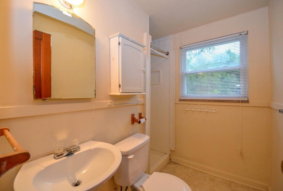 House for rent at 207 E 14th St, Bloomington, IN 47408