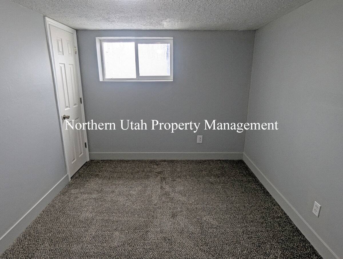 Townhouse for rent at 2056 Gramercy Ave, Ogden, UT 84401