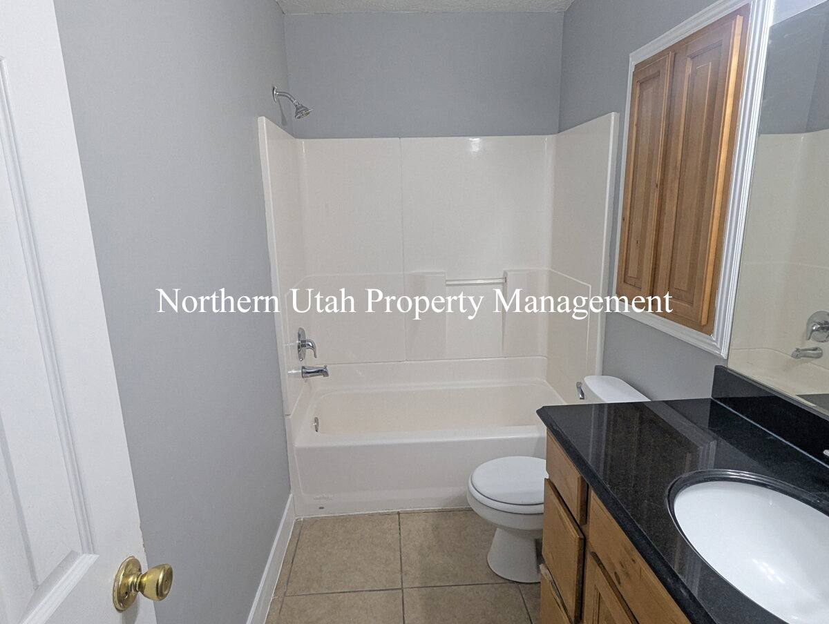Townhouse for rent at 2056 Gramercy Ave, Ogden, UT 84401