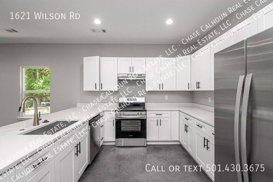 House for rent at 1621 Wilson Rd, Little Rock, AR 72205
