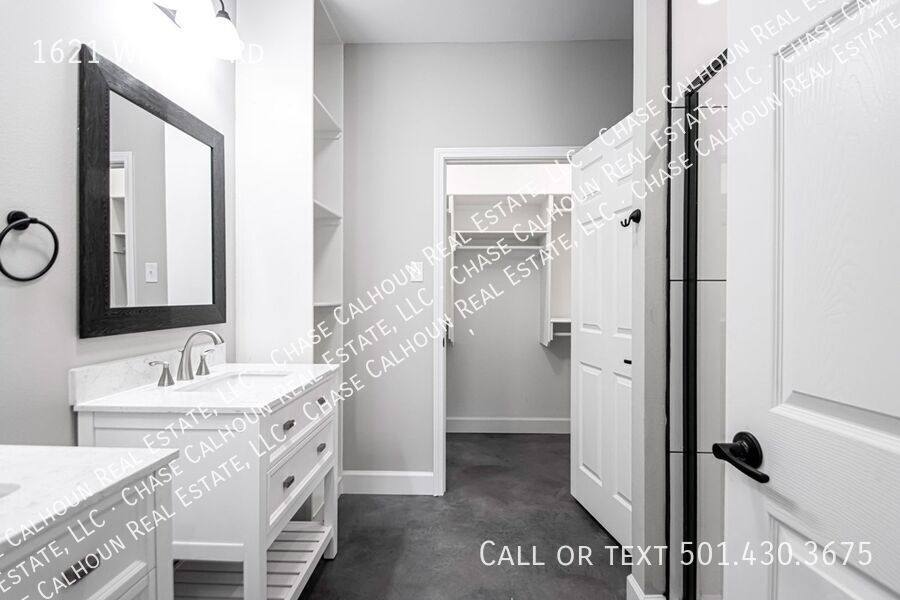 House for rent at 1621 Wilson Rd, Little Rock, AR 72205