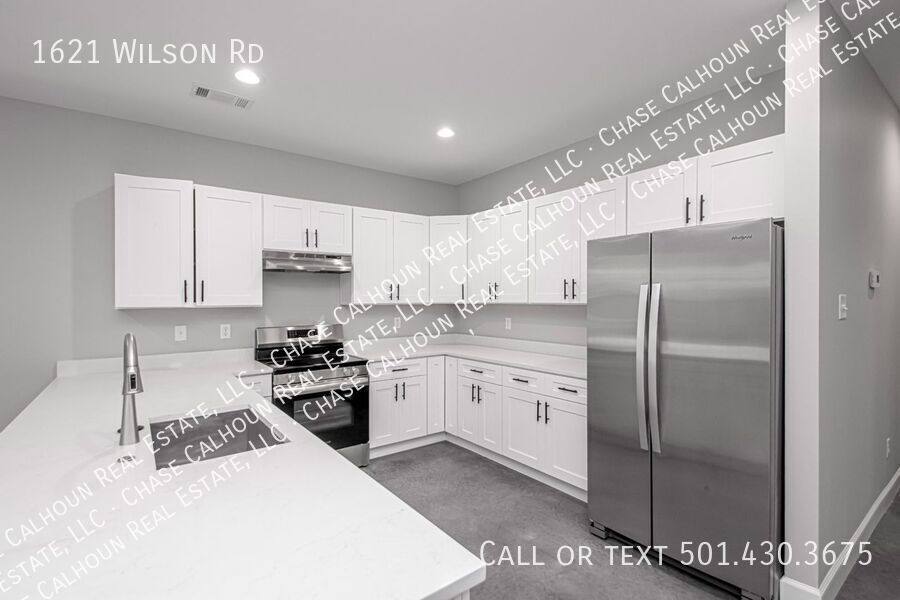 House for rent at 1621 Wilson Rd, Little Rock, AR 72205