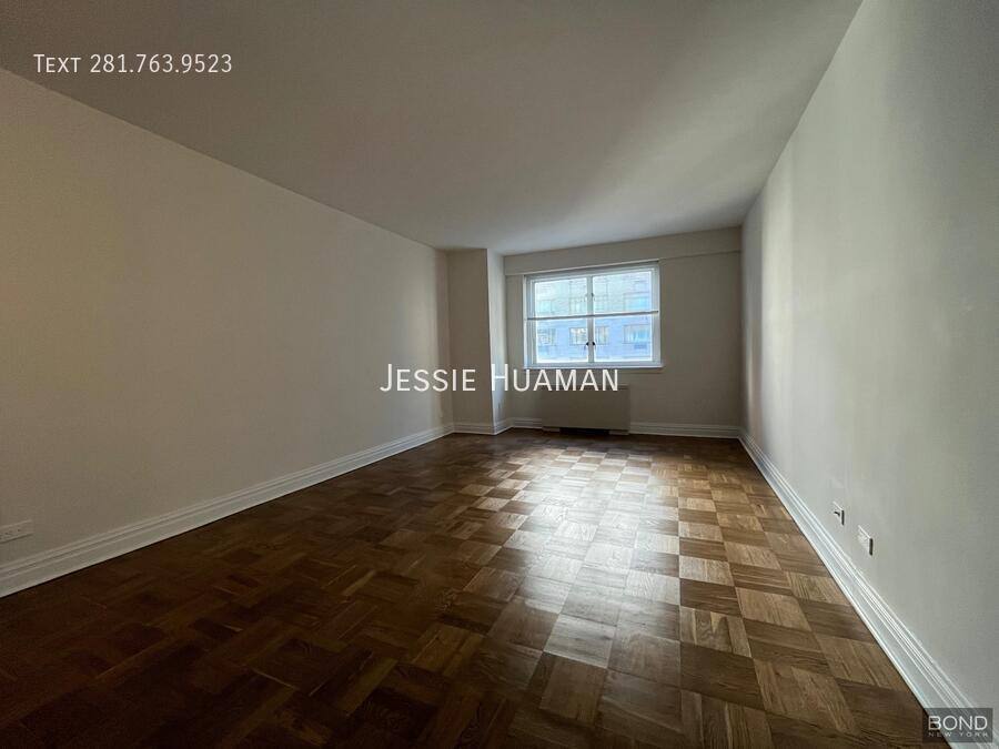 Condo for rent at 200 E 71st St, New York, NY 10021