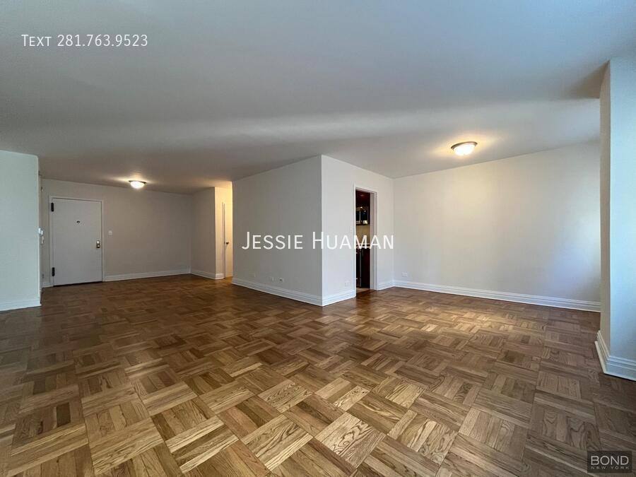Condo for rent at 200 E 71st St, New York, NY 10021