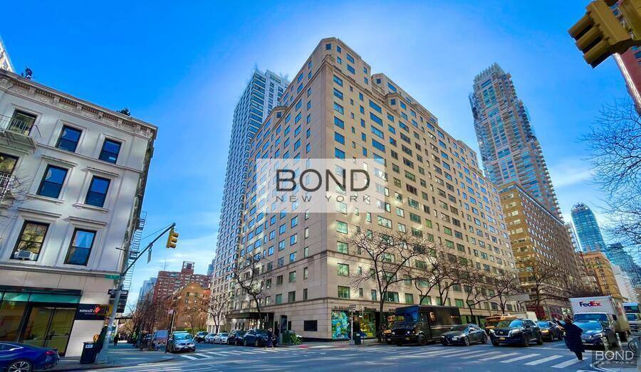 Condo for rent at 200 E 71st St #F, New York, NY 10021