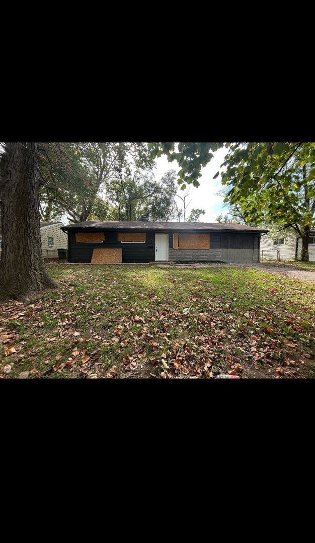 House for rent at 1710 Parklane Dr, East Saint Louis, IL 62206
