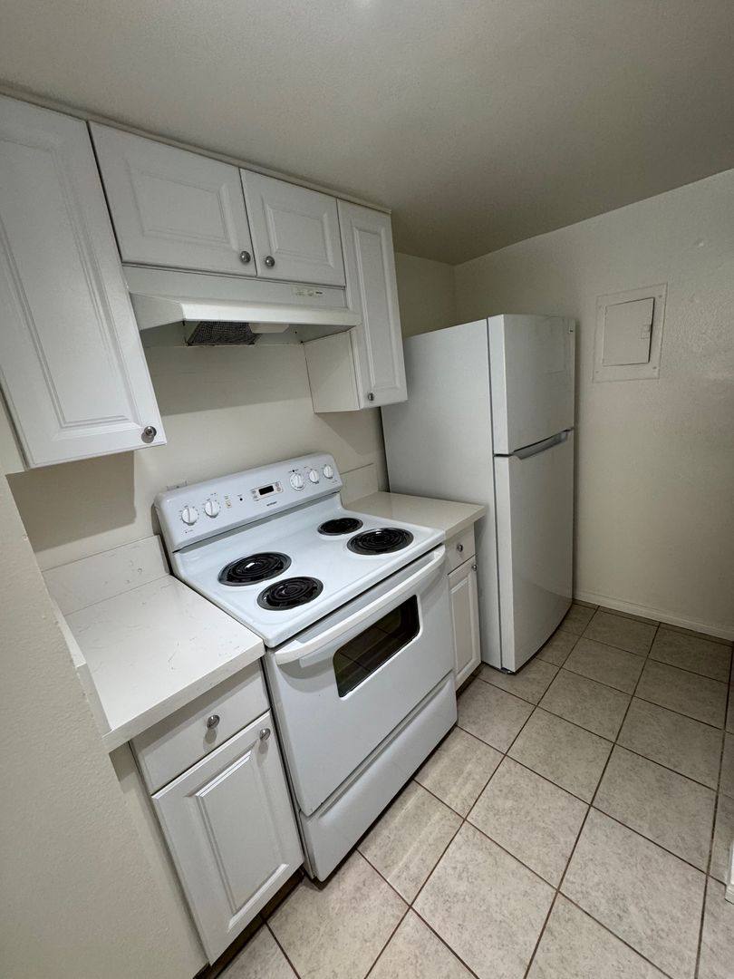 Townhouse for rent at 2631 Spinnaker Ave, Port Hueneme, CA 93041
