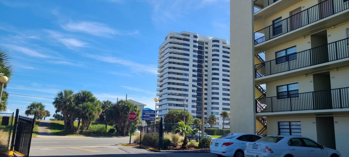 Condo for rent at 1441 N Atlantic Ave, Daytona Beach, FL 32118