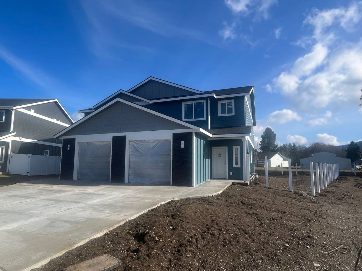 Townhouse for rent at 222 E Lobo Loop, Hayden, ID 83835