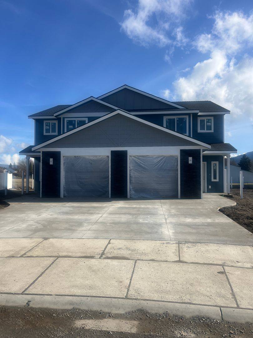 Townhouse for rent at 222 E Lobo Loop, Hayden, ID 83835