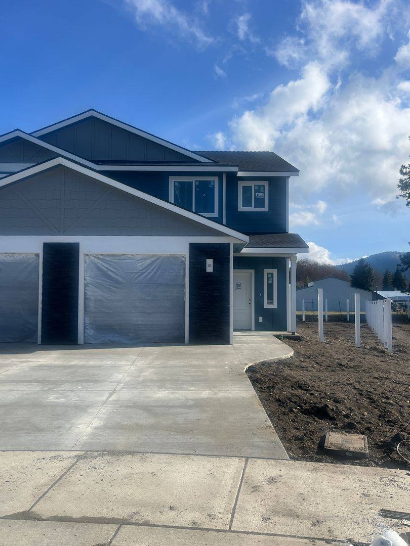 Townhouse for rent at 222 E Lobo Loop, Hayden, ID 83835