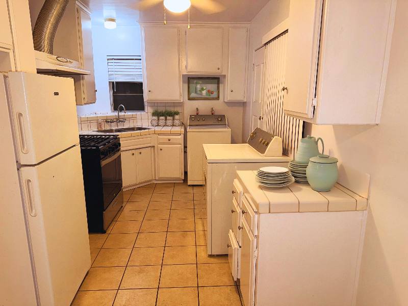 Condo for rent at 843 W Walnut Ave #B, Monrovia, CA 91016