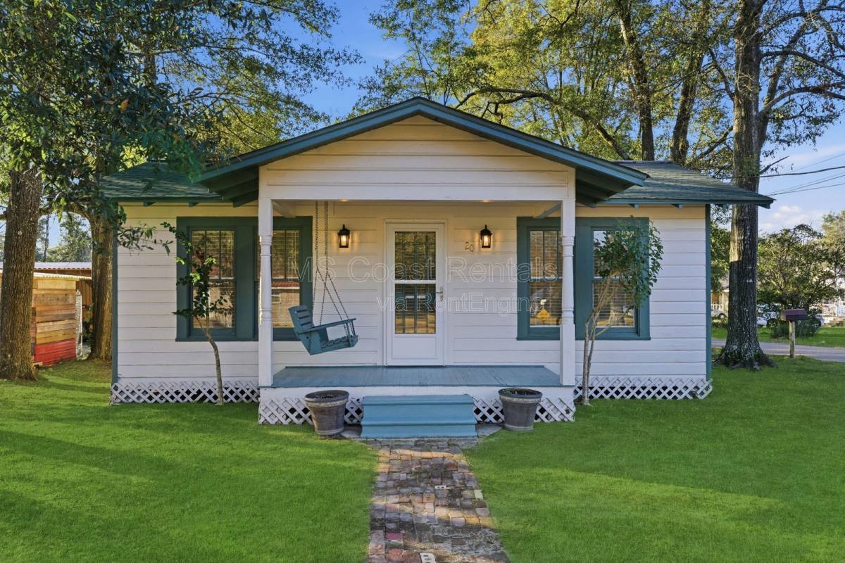 House for rent at 20 Martha Ave, Hattiesburg, MS 39402