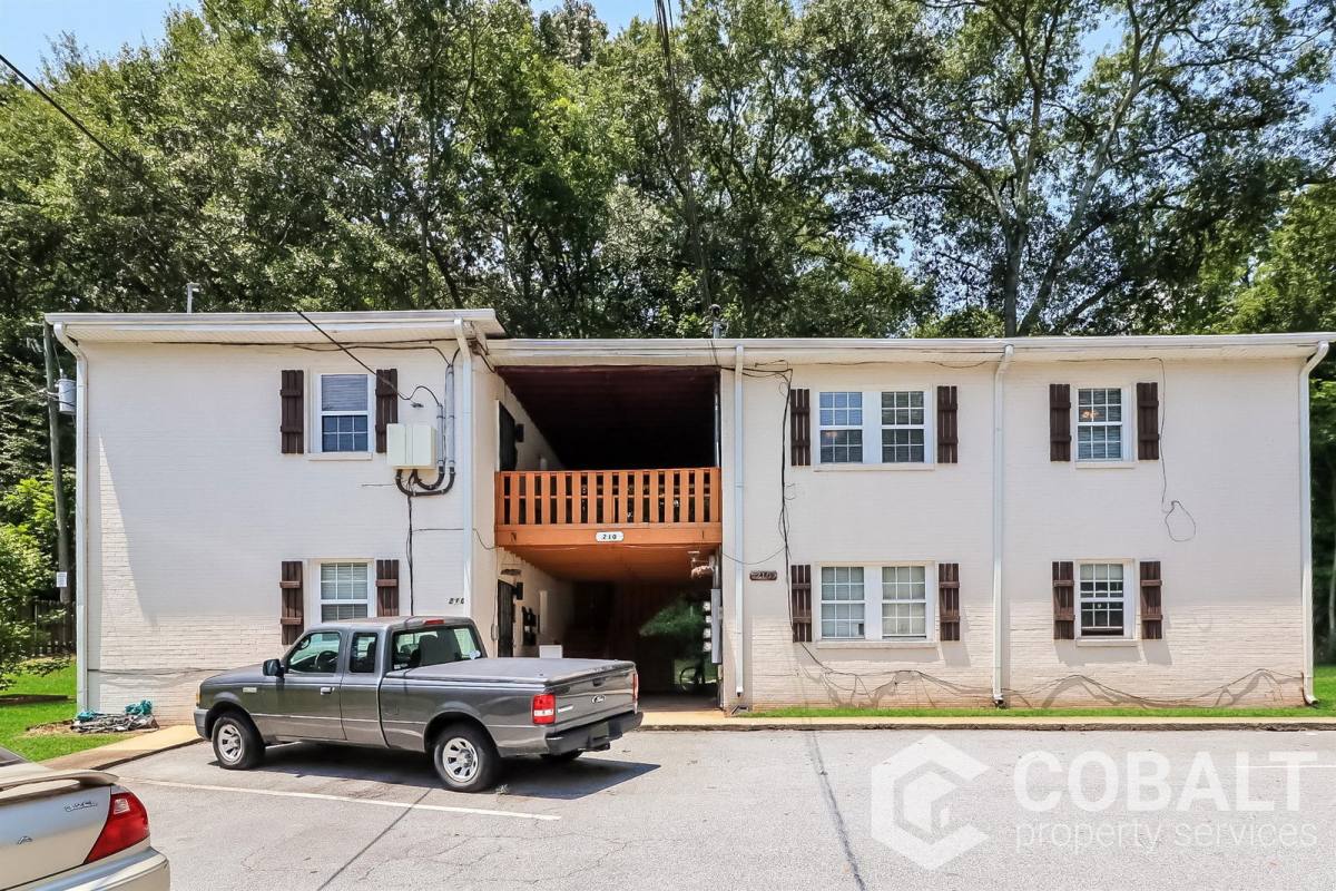 Apartment for rent at 212 Kirkwood Rd NE #4, Atlanta, GA 30317