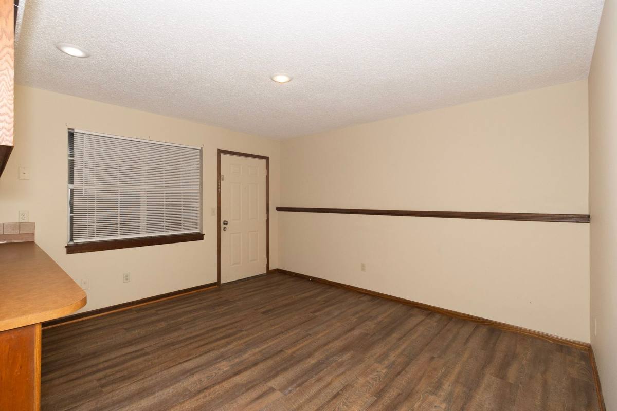 Apartment for rent at 1013 2nd St, Platte City, MO 64079